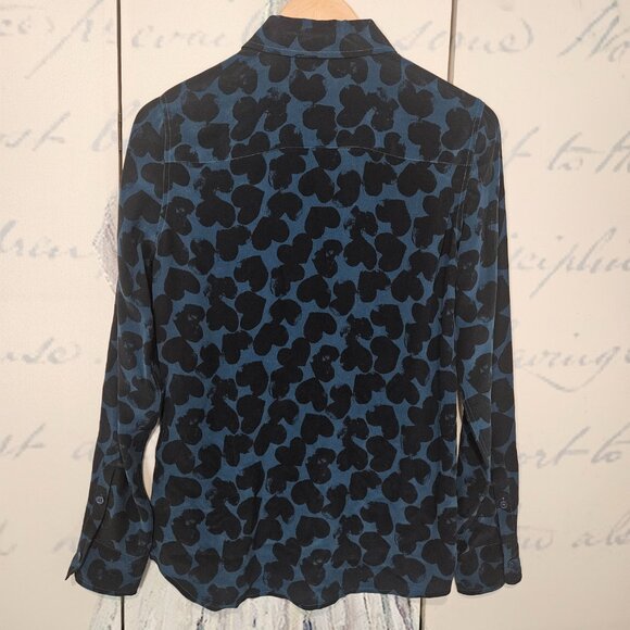 NWT Equipment Femme Brett Shirt Blouse Size Small 100% Silk Heart Print $248 - Picture 2 of 8